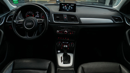 Audi Q3 1.4 TFSI AMBIENTE FLEX 4P S TRONIC