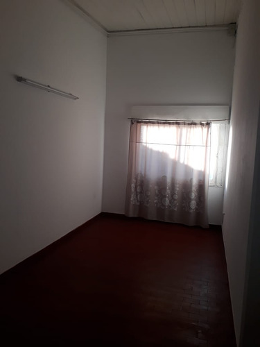 Imagen 5 de 7 de Venta De Oficina En Adrogué