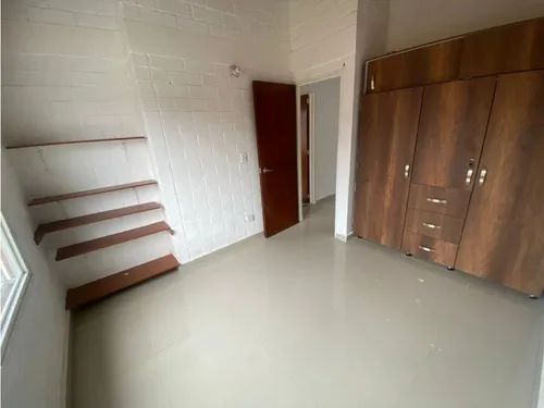Venta De Casa Bifamiliar 140mtrs2 En Jamundí, 9391.