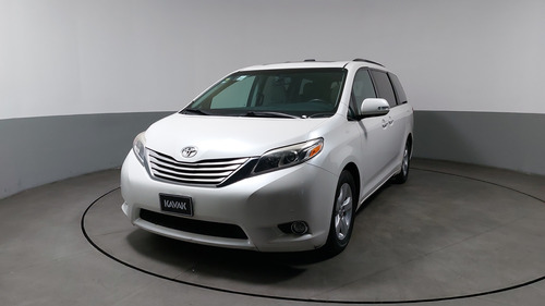 Toyota Sienna 3.5 Limited At