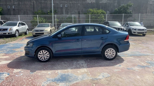 Imagen 4 de 14 de Vw Vento Confortline 2018