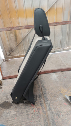 Respaldo De Asiento Trasero Izquierdo Dodge Journey Rt 09-11