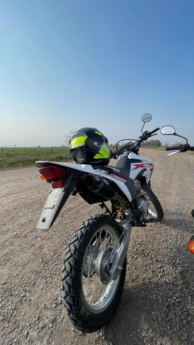 Honda Xr 250 Tornado 2023. 293 Muchisimos Accesorios, Nueva