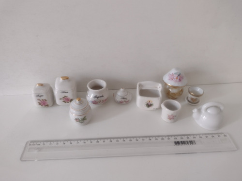 10 Miniaturas De Utensílios Sala E Cozinha  Porcelana Ml1198
