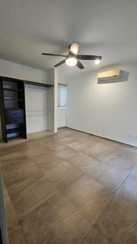 Casa En Venta Ubicada En Sodzil Norte, Merida.