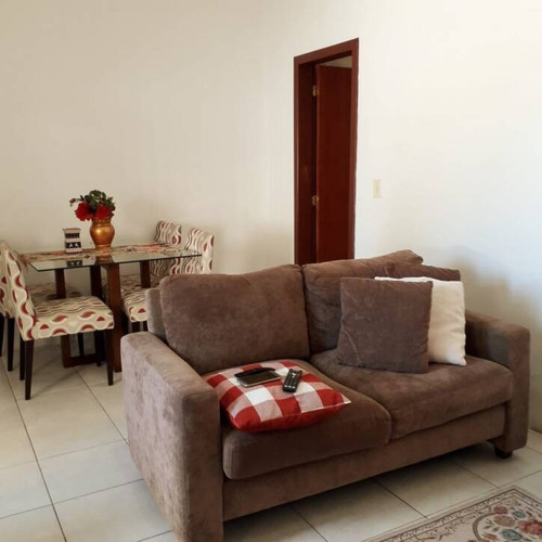 Imagem 4 de 15 de Excelente Casa Em Barreiros 3 Dormitórios. - 3817