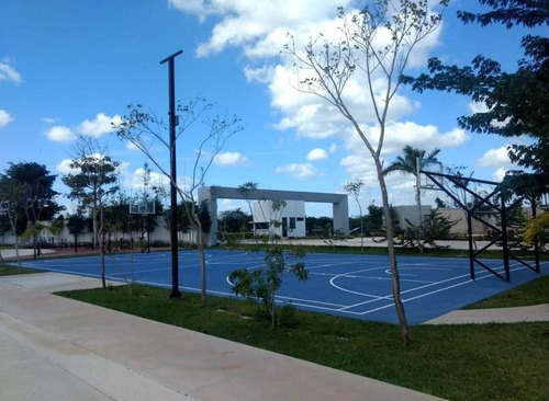 Casa De 1 Planta En Venta,privada Albarella,cholul,modelo A