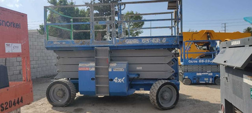 Plataforma De Tijera Genie Gs-4390 Año 2013