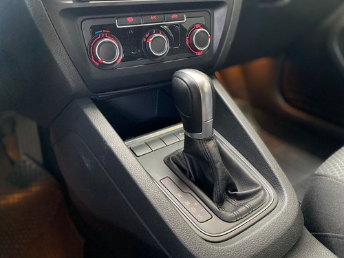 Imagem 7 de 10 de Volkswagen Jetta Comfortline 1.4 Tsi