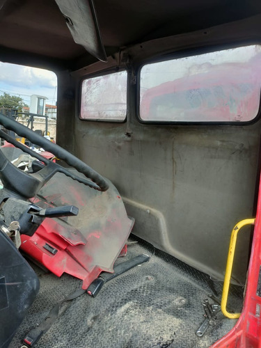 Imagen 3 de 12 de Freightliner Fl70 2003 Cummins Isb 205hp 300,000km