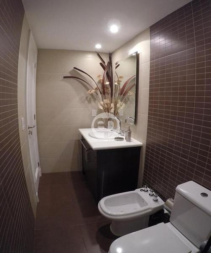 Apartamento En Brava Primera Linea