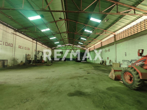 Imagen 4 de 10 de Johanna Castillo Vende 04145951217 Galpon En La Zona Ind