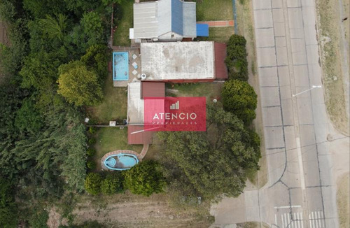 Imagen 8 de 24 de Casa De Dos Dormitorios Con Pileta En Zona De Costa, Excelente Ubicacion !
