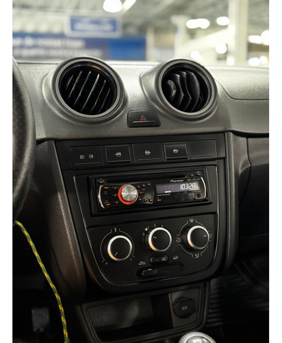 Volkswagen Gol 1.6 MI POWER 8V FLEX 4P MANUAL G.V