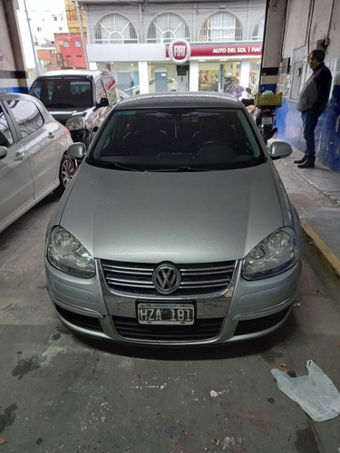 Imagen 5 de 7 de Volkswagen Vento 1.9 I Luxury 2009