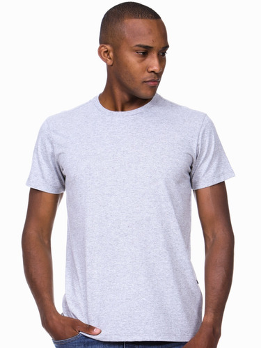 Camiseta Masculina Algodão - Básica Lisa