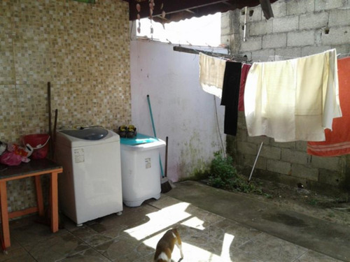 Imagem 23 de 30 de Casa Na Praia À 1400 Metros Do Mar, No Bairro Bopiranga, Em Itanhaém, Com Churrasqueira