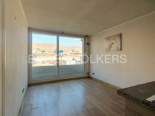 Oportunidad, Venta Departamento (calle Iquique)