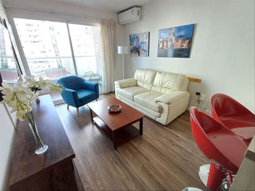 Alquiler! Moderno Apartamento Amoblado!! De 1 Dormitorio--