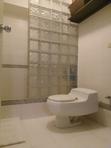 Se Vende Town House En Santa Ines 385m2, 4h/1e/4b/6p