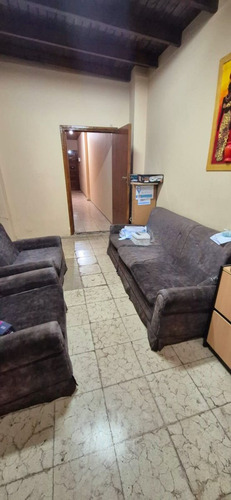 Se Vende Casa + Local Villa Nueva Guaymallén