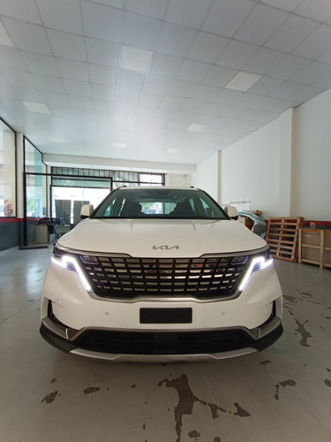 Imagen 2 de 9 de Kia Carnival Entrega Inmediata