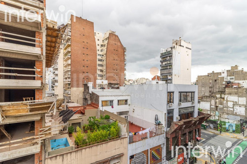 Edificio Comercial De 3 Plantas. Excelente Ubicación!! - Balvanera