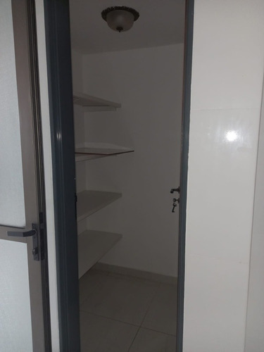 Imagem 27 de 30 de Apartamento - Ap00820 - 70995271