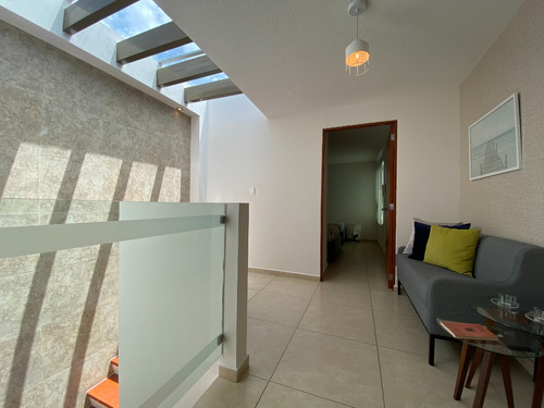 Casa Residencial En Tecamac Ojo De Agua, 3 Recamaras, Alberca Y Parque En Zona De Amenidades, Pequeño Cluster