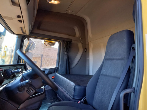 Imagem 11 de 15 de Scania R 450 A8x2 Ano 2021 Completo