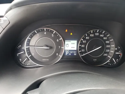Nissan Patrol 5.6 Y62 King