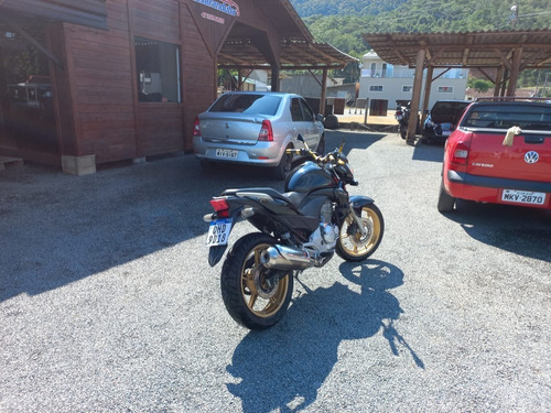 Imagem 11 de 16 de Honda Cb300r 2015
