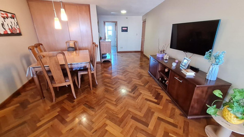 Imagen 11 de 30 de Vende Apartamento 3 Dormitorios, 2 Baños Y Garaje X 2 - Frente A La Rambla
