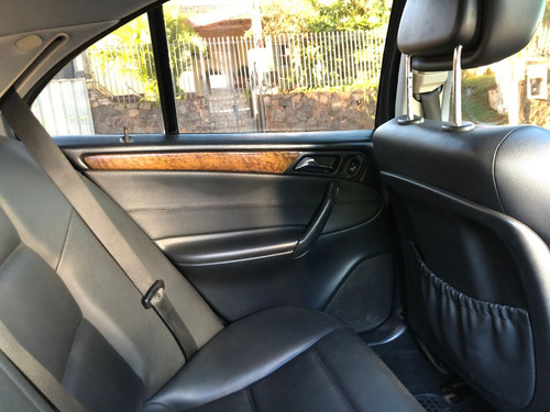 Imagen 6 de 9 de Mercedes Benz C230/2007 - Año 2006