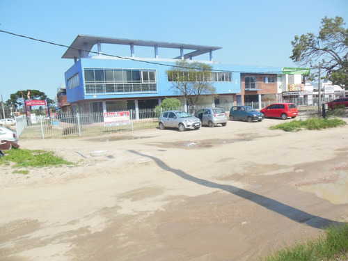 Importante Edificación S/av. En Ciudad De La Costa Alquiler