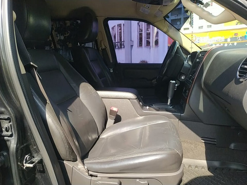 Ford Explorer 4x4