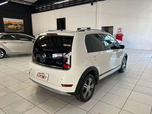Volkswagen Up! Up Cross 1.0 Tsi Total Flex 12v 5p
