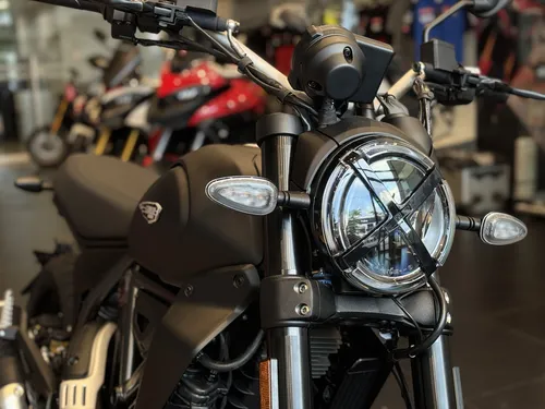 Ducati Scrambler Icon Dark 2025