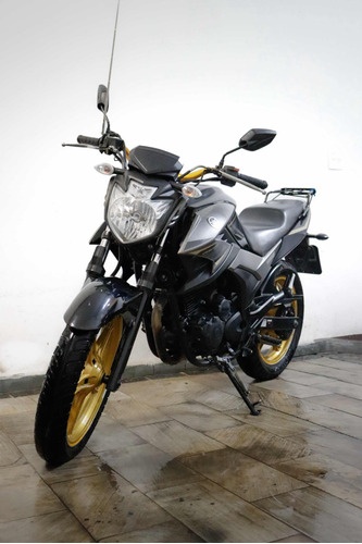 Yamaha Fazer 250