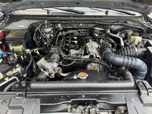 Nissan Frontier 2.5 XE 4X2 CD TURBO ELETRONIC DIESEL 4P MANUAL