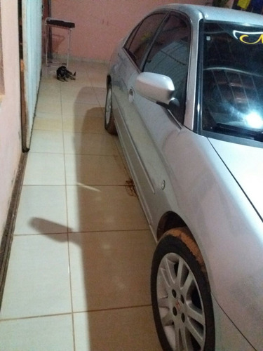 Imagem 4 de 6 de Honda Civic 2003 1.7 Lx 4p