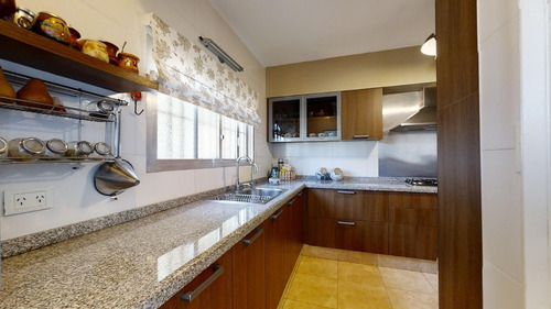 Departamento 4 Ambientes Con 3 Cocheras