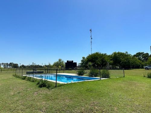 Imagen 13 de 17 de Casa Quinta Con Pileta En Chascomus