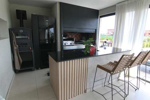 Casa En Venta - San Lucas