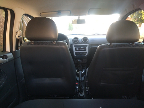 Imagem 12 de 15 de Volkswagen Gol 2015 1.0 Trendline Total Flex 5p