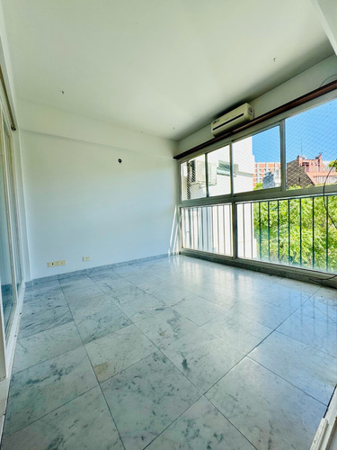 Departamento En Venta ,cochera Y Baulera En Belgrano R. Oportunidad