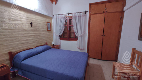 Dúplex En Venta De 2 Dormitorios C/ Cochera En Costa Azul.