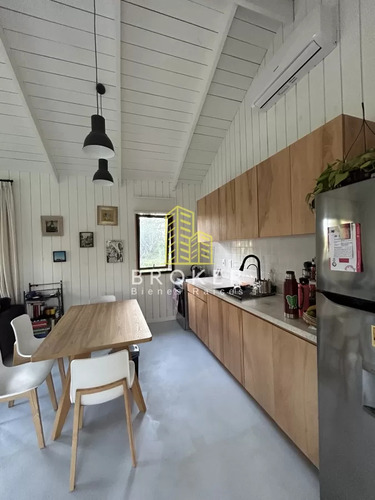 Venta De Casa De Un Dormitorio En Barra Verde. Punta Del Este, Uruguay.