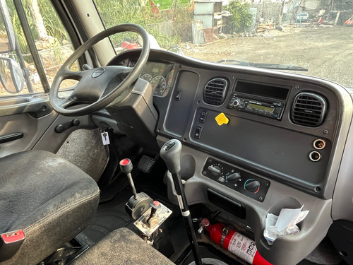 Freightliner M2 Rabón Manual