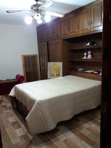 Casa A Venda No Bairro Guabirotuba Em Curitiba - Pr. - 399-1